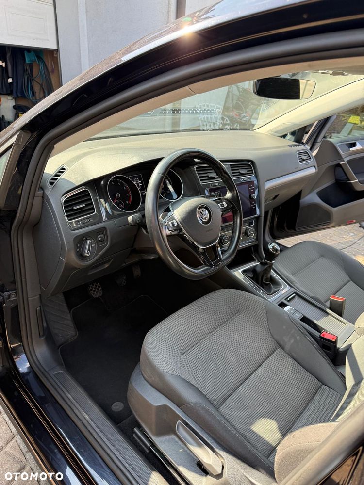 Volkswagen Golf 1.0 TSI (BlueMotion Technology) Comfortline - 7
