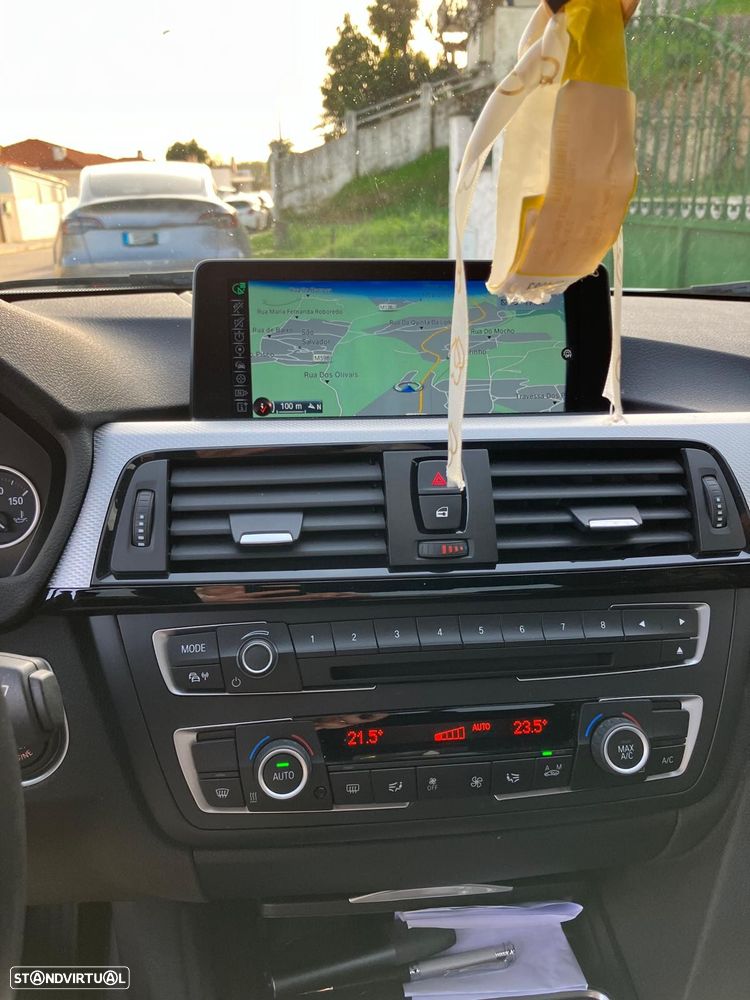 BMW 320 d Auto Pack M - 9