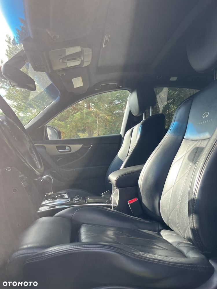 Infiniti Q70 3.0d S Premium - 13