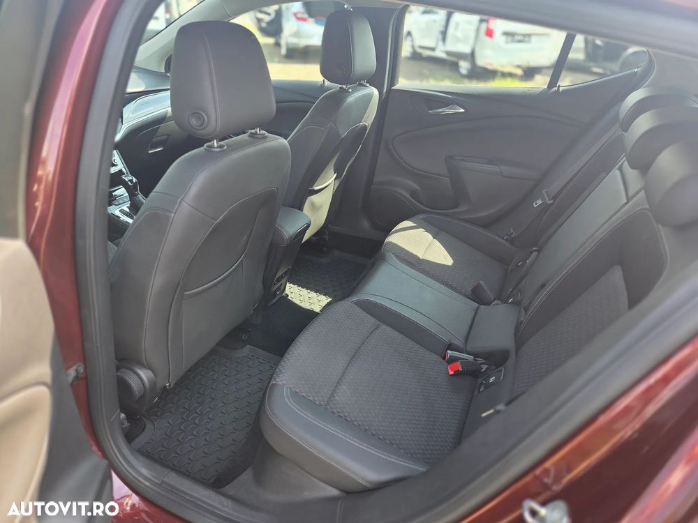 Opel Astra 1.4 Turbo Start/Stop Automatik Innovation - 8
