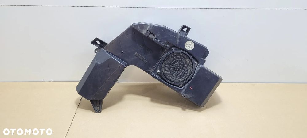 AUDI A4 B7 SUBWOOFER GŁOŚNIK 8E9035382D - 1