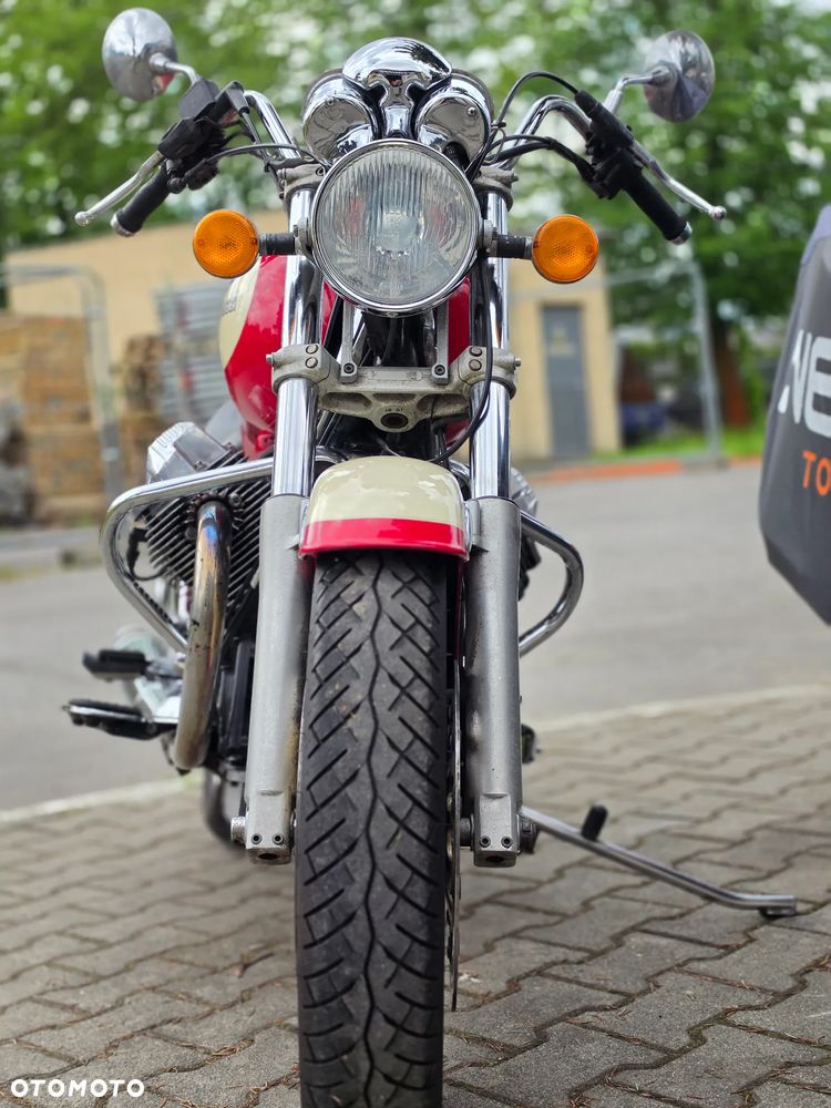 Moto Guzzi EV Californian - 9