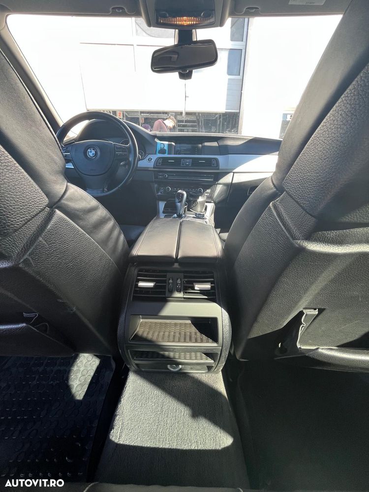 BMW Seria 5 520d - 22