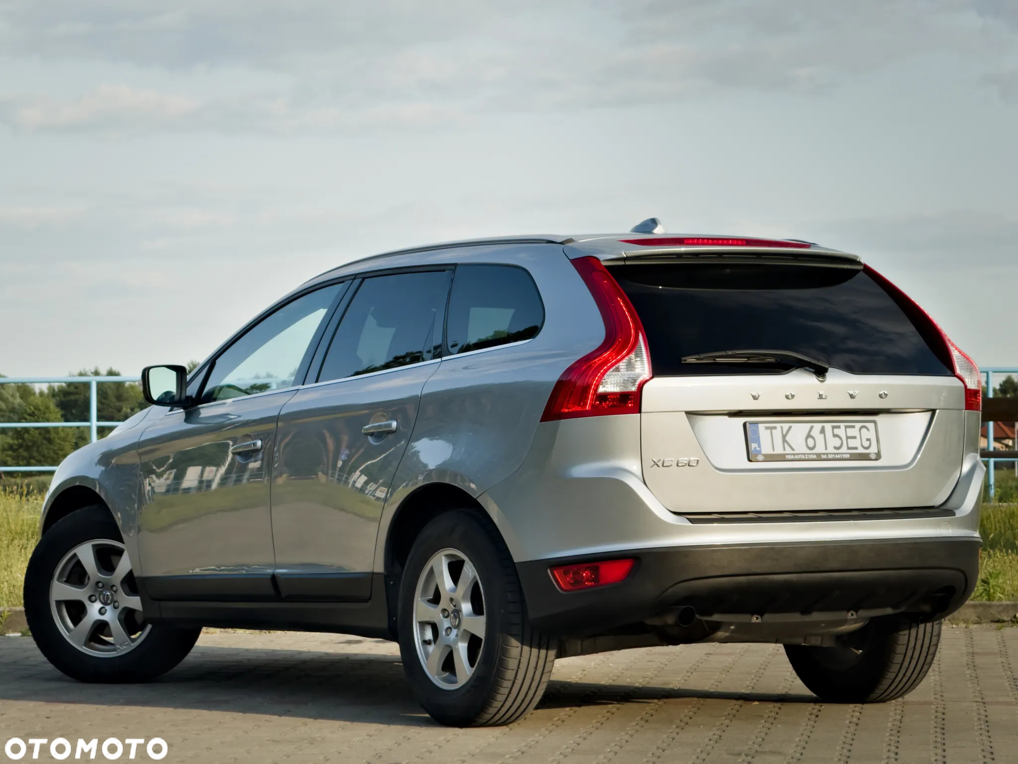 Volvo XC 60 - 4
