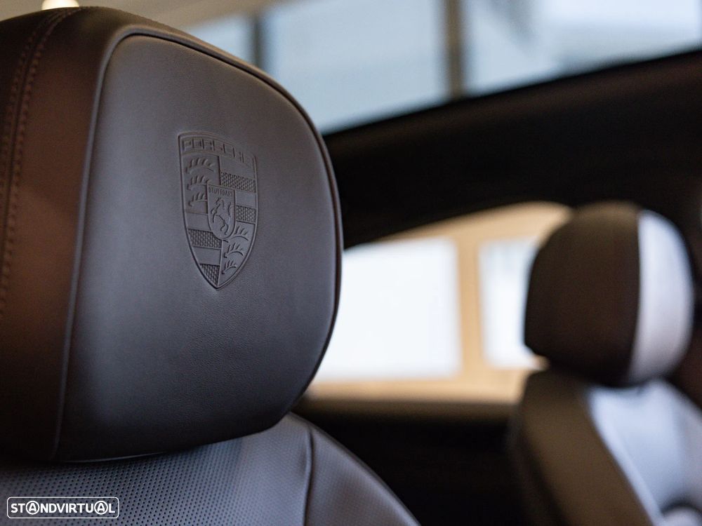 Porsche Cayenne Coupé E-Hybrid Black Edition - 49