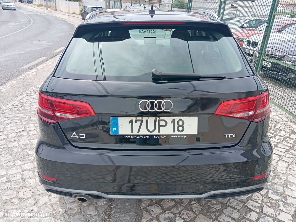Audi A3 Sportback 1.6 TDI S-line - 4