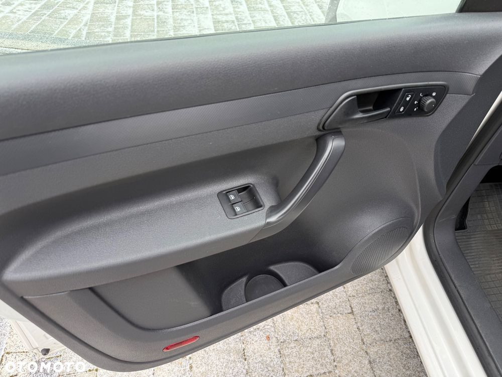 Volkswagen Caddy MAXI - 10