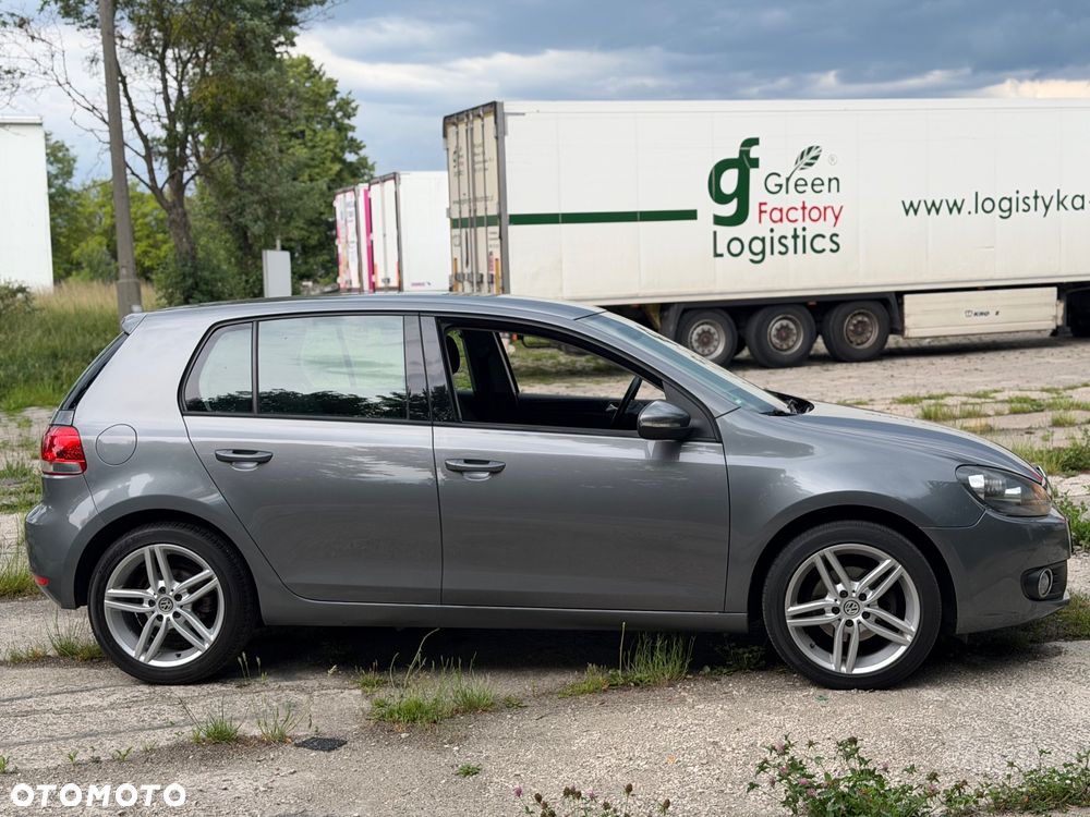 Volkswagen Golf 1.6 Comfortline - 5
