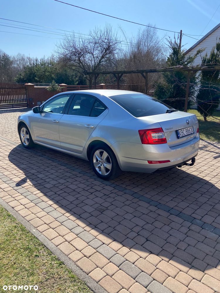 Skoda Octavia 1.6 TDI Ambition - 12