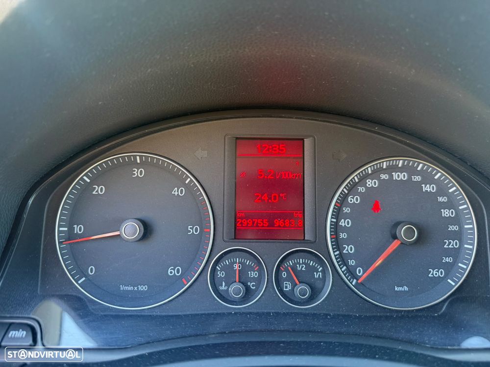 VW Golf 1.9 TDi BlueM. Confortline - 12