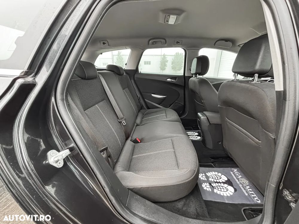 Opel Astra - 10