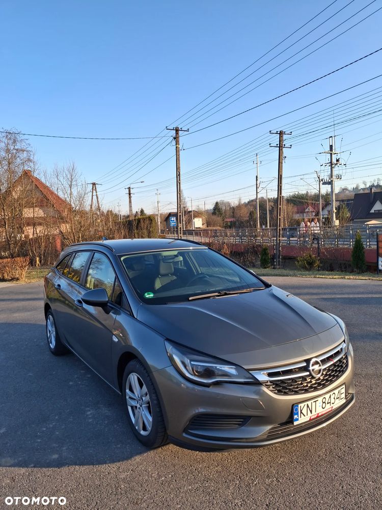 Opel Astra 1.6 D (CDTI) Automatik Business - 2