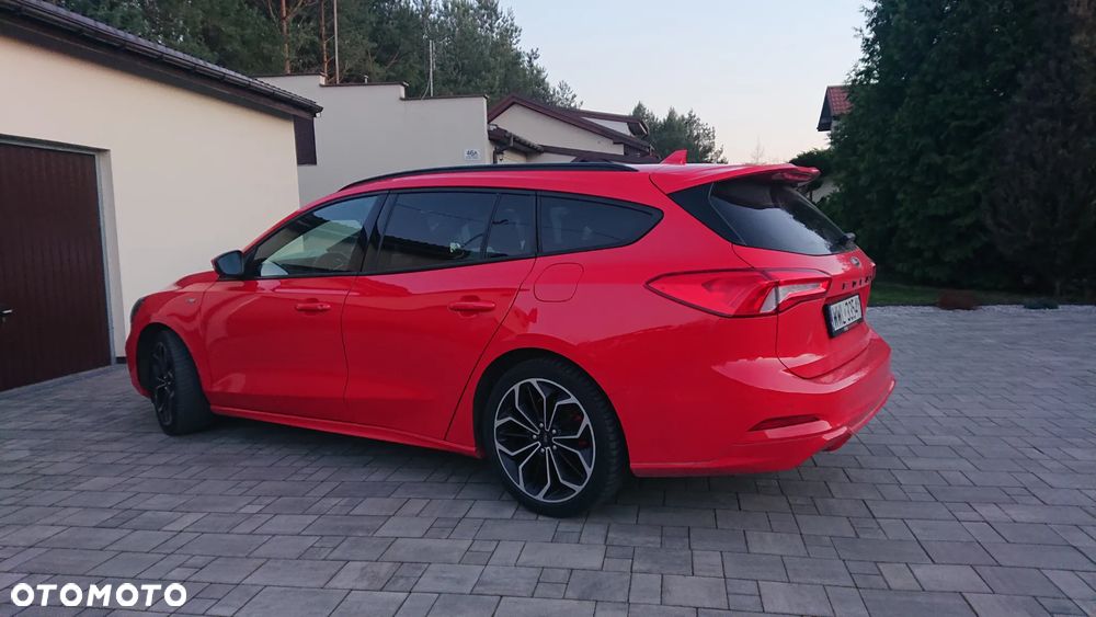 Ford Focus 1.5 EcoBoost ST-Line - 11