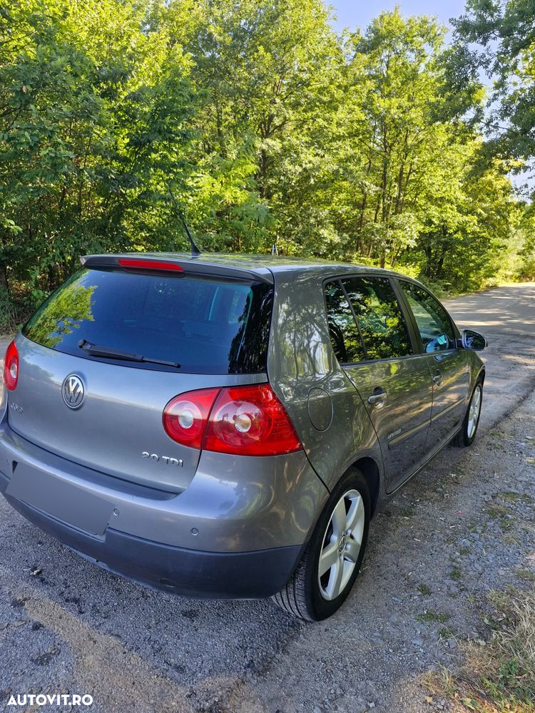 Volkswagen Golf 2.0 TDI United - 11
