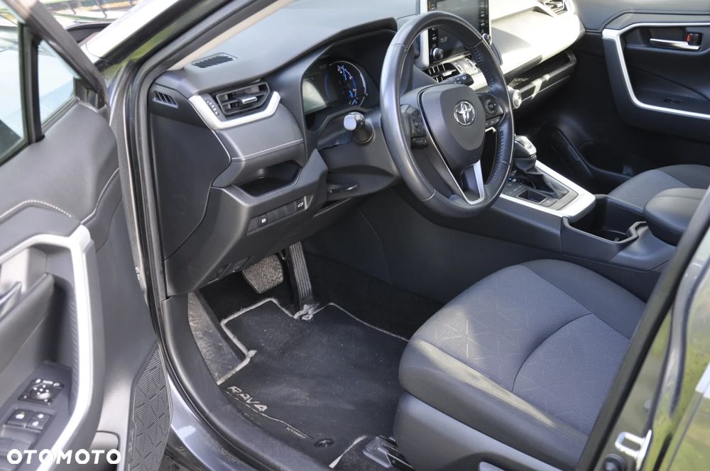 Toyota RAV4 2.5 Hybrid Comfort 4x2 - 18