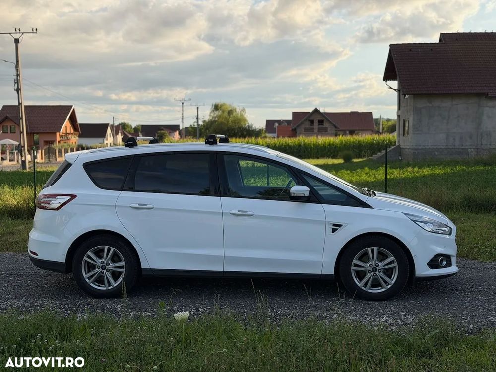 Ford S-Max - 6