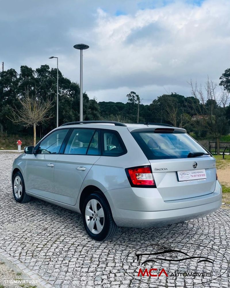 Skoda Fabia Break 1.0 Style - 27