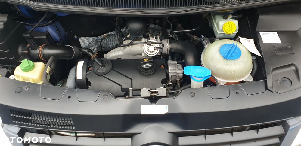 Volkswagen Transporter - 14