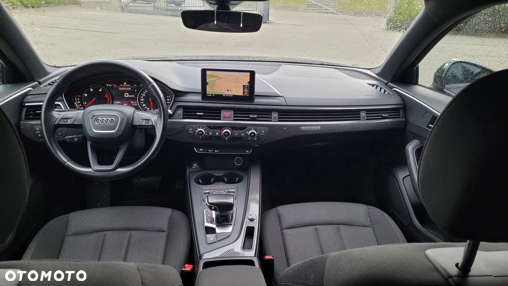 Audi A4 Limousine - 19