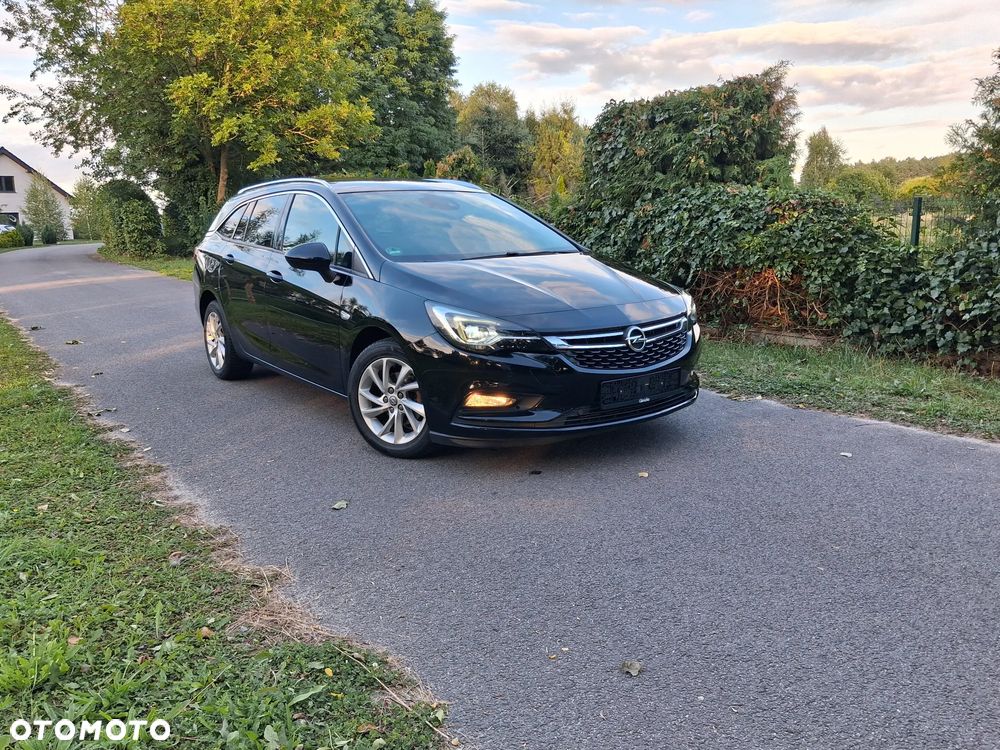 Opel Astra 1.4 Turbo Innovation - 1