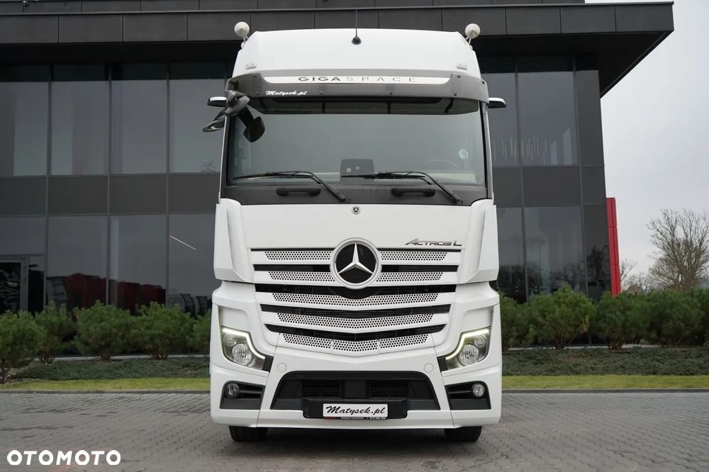 Mercedes-Benz ACTROS 1851 / RETARDER  / GIGA SPACE  / EURO 6 - 4