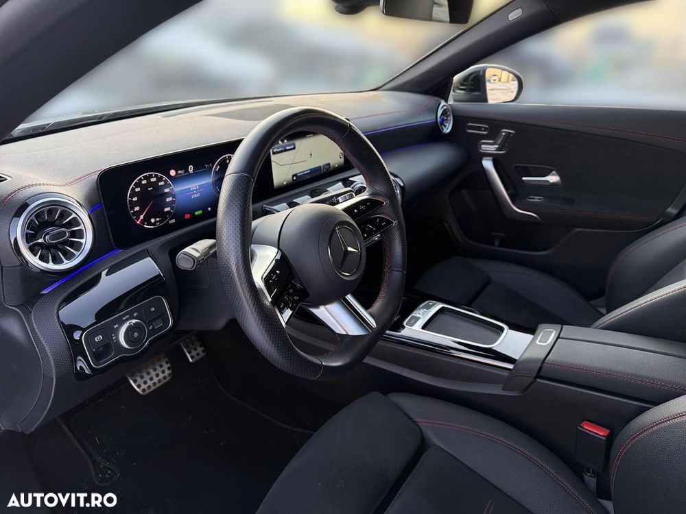 Mercedes-Benz CLA 250 e 8G-DCT AMG Line - 10