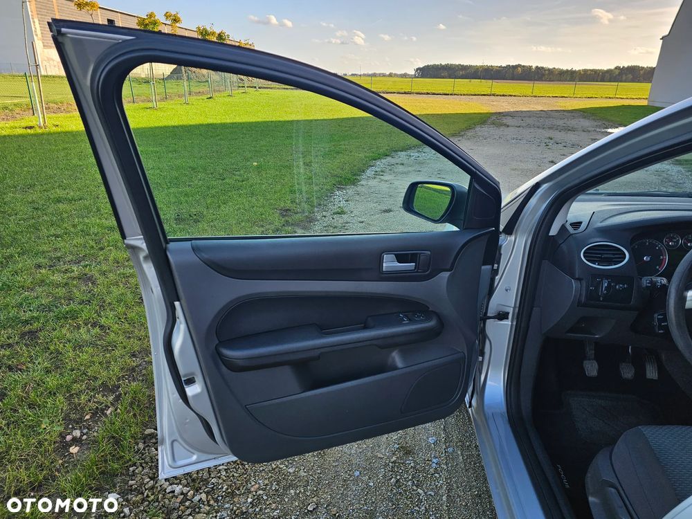 Ford Focus - 10