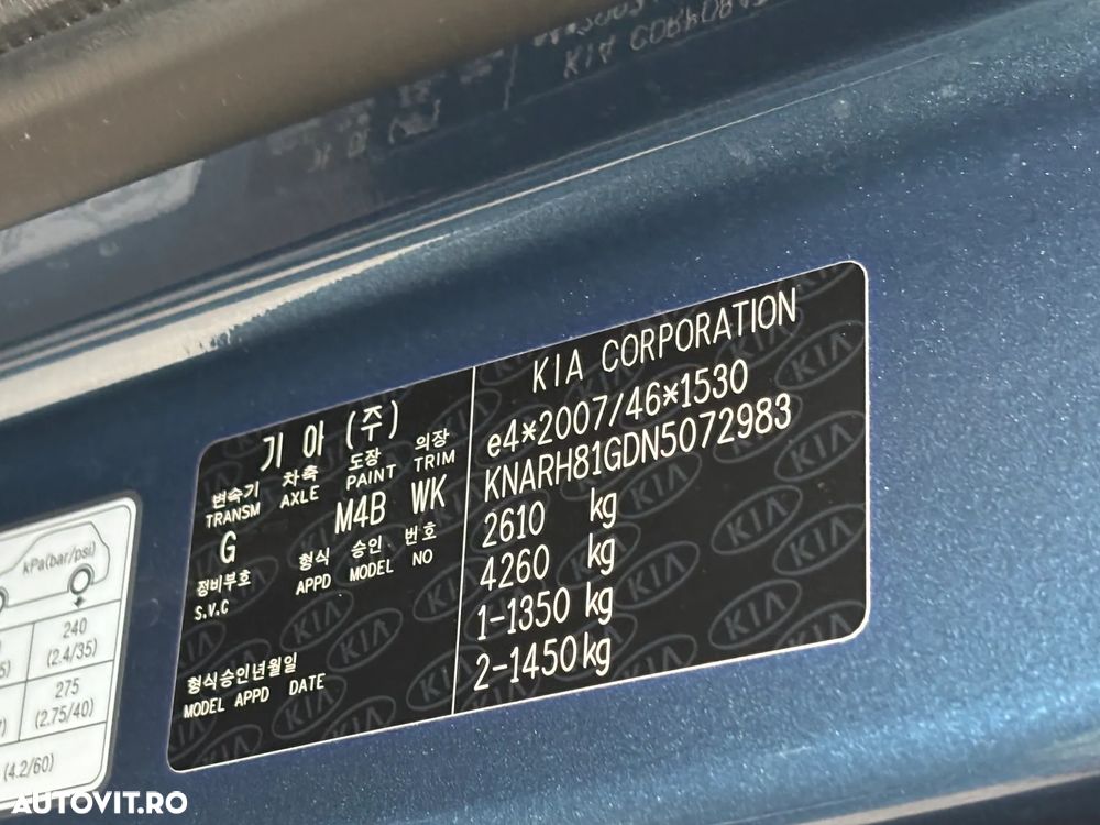 Kia Sorento 1.6 T-GDI HEV 6AT 4x4 7P Design+ - 41