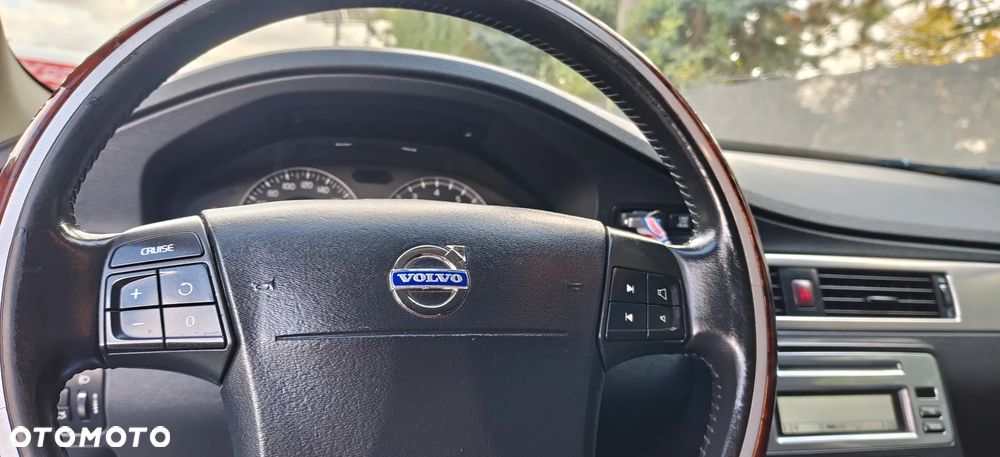 Volvo V70 - 25