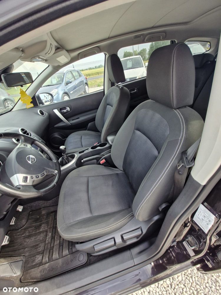 Nissan Qashqai+2 - 4