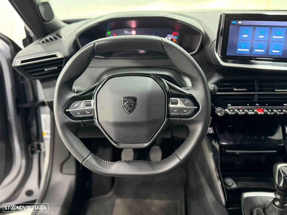Peugeot 2008 1.2 PureTech Allure - 9