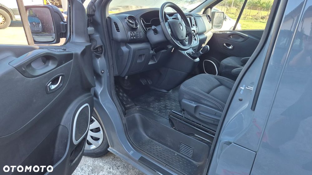 Renault Trafic Grand 2.0 dCi EDC - 16