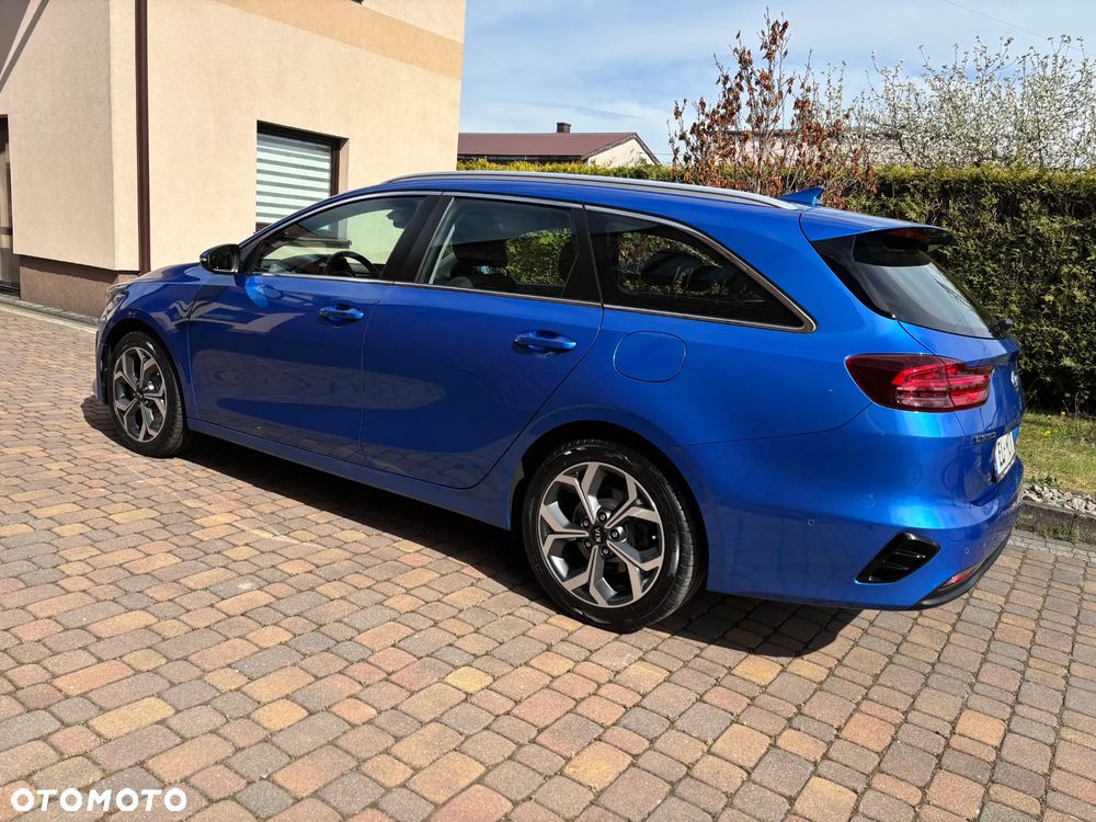Kia Ceed 1.6 CRDi Platinum Edition - 10