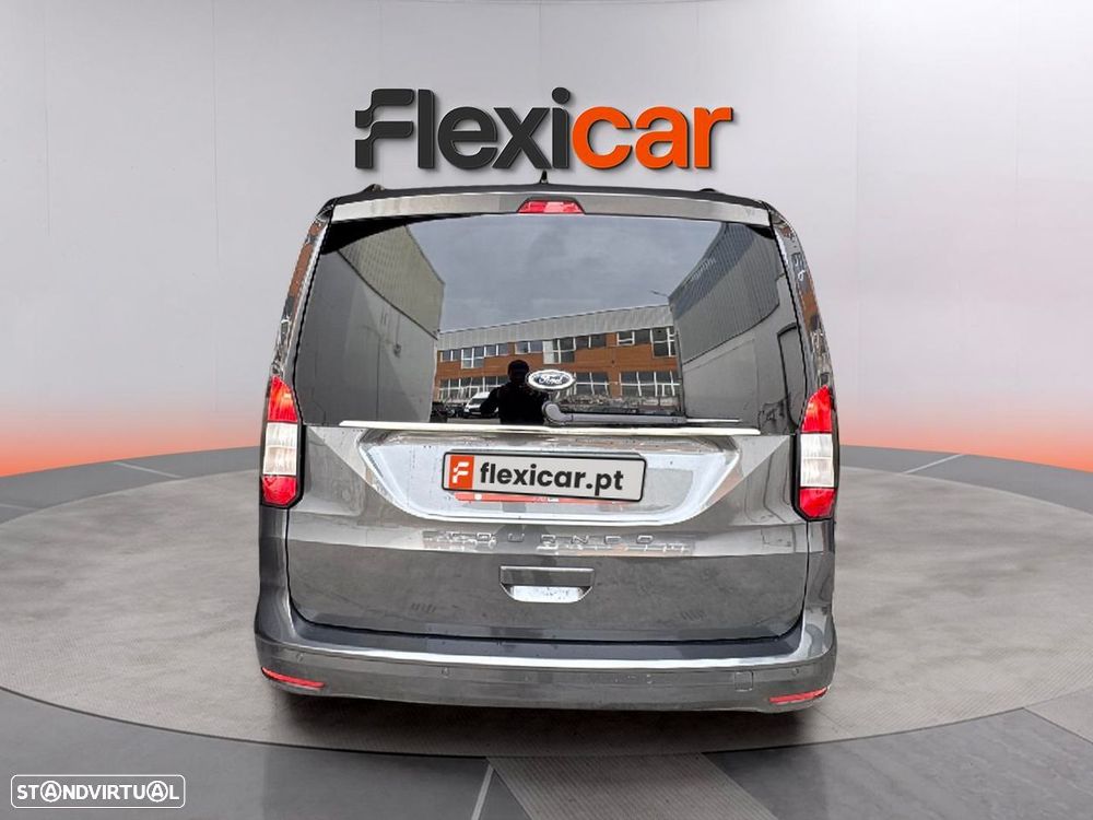 Ford Tourneo Connect 1.5 EcoBoost Titanium - 6