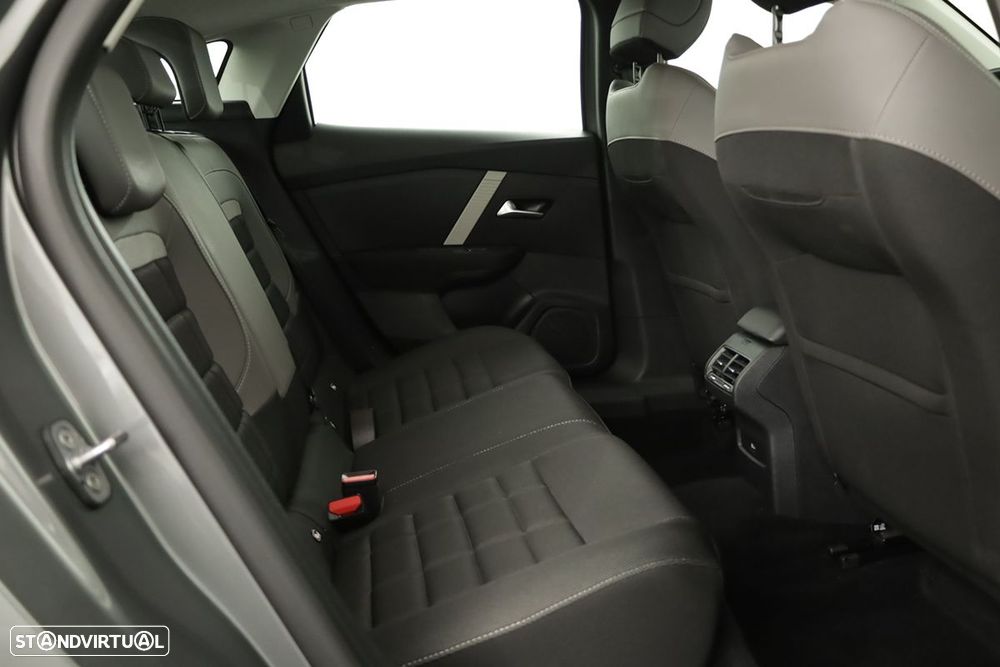 Citroën e-C4 50 kWh Autonomia Conforto Plus - 21