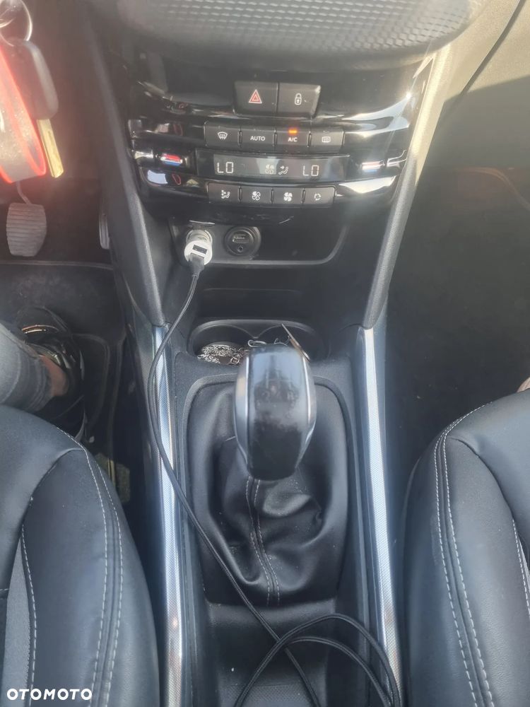 Peugeot 2008 PureTech 82 Active - 7