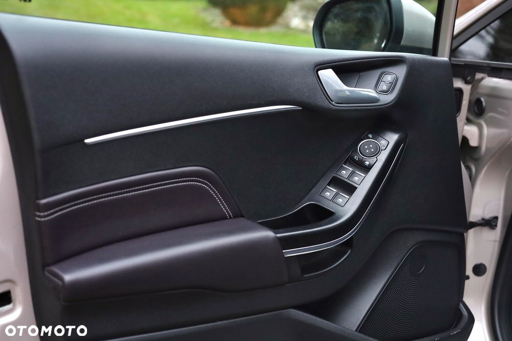 Ford Fiesta 1.0 EcoBoost S&S VIGNALE - 20