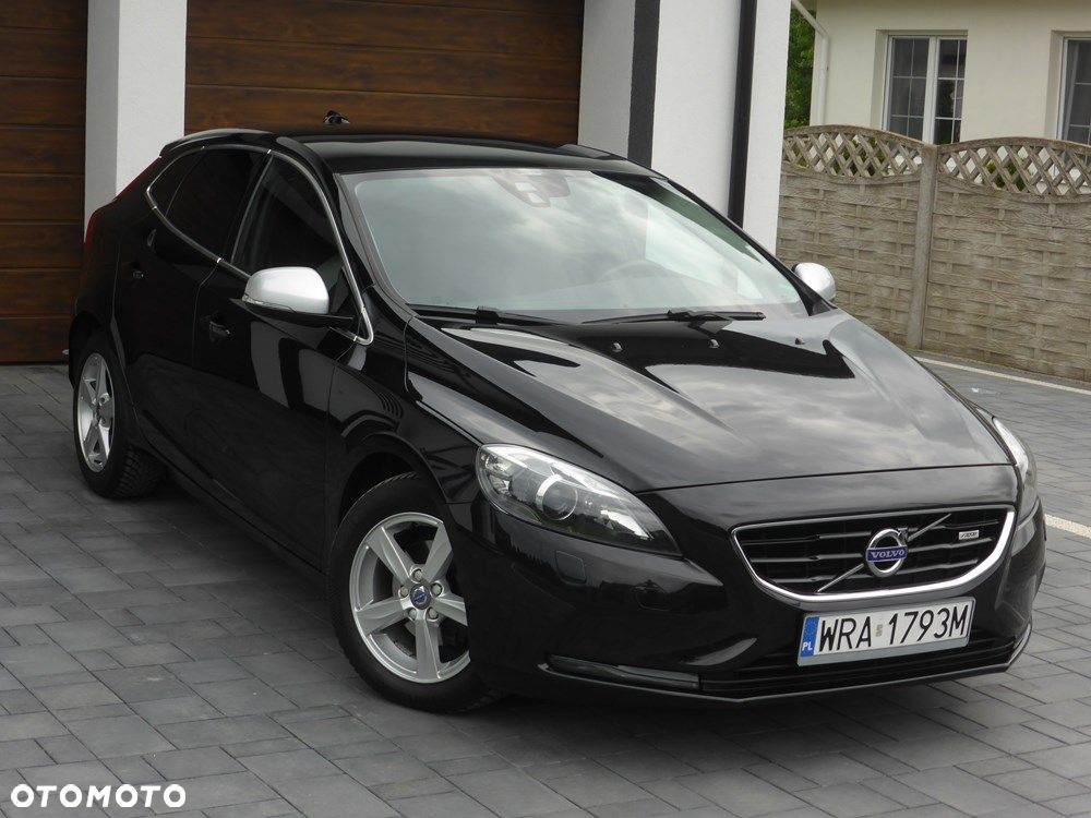 Volvo V40 D2 Momentum - 13