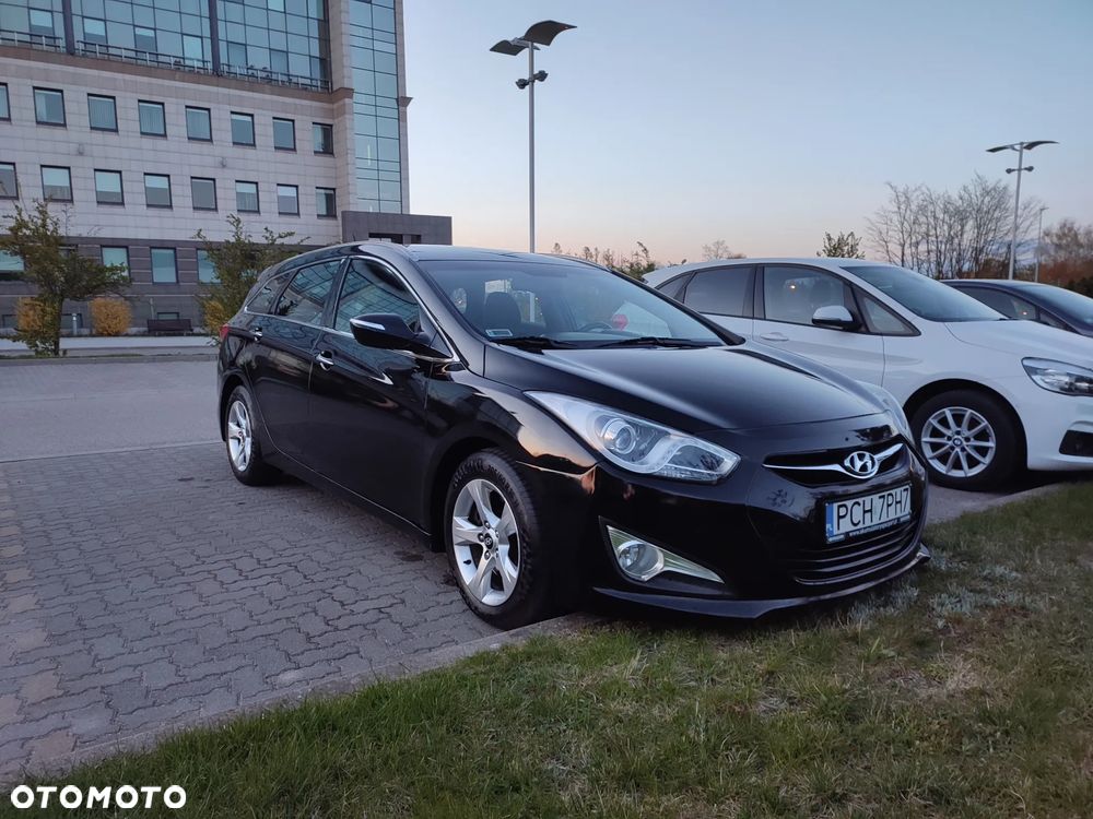 Hyundai i40 Kombi 1.7 CRDi DCT Premium - 2