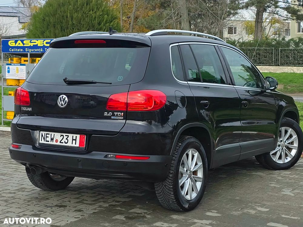 Volkswagen Tiguan 2.0 TDI DPF BlueMotion Technology Sport & Style - 3