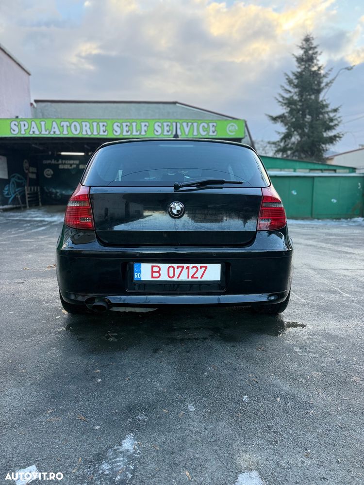 BMW Seria 1 116i - 8