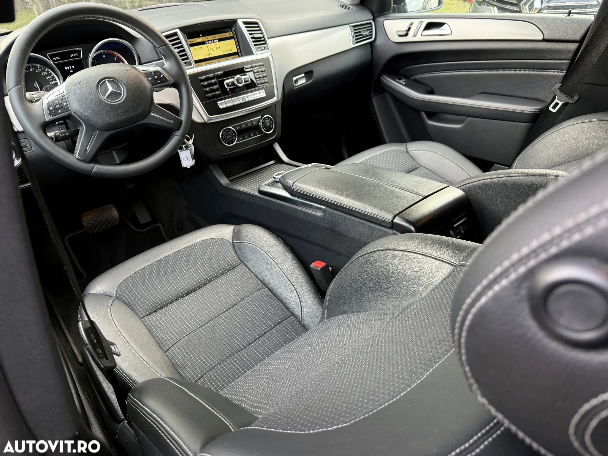 Mercedes-Benz ML 250 BlueTEC 4MATIC 7G-TRONIC - 7