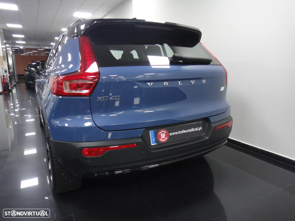 Volvo XC 40 Recharge Plus - 8