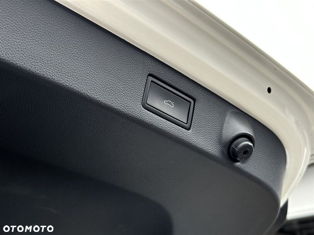 Volkswagen Arteon - 34