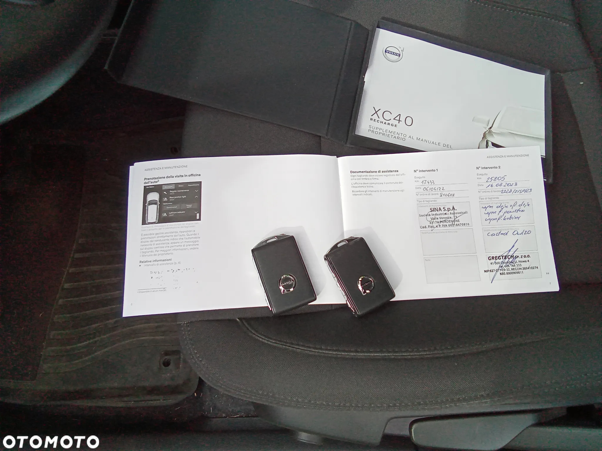 Volvo XC 40 - 18