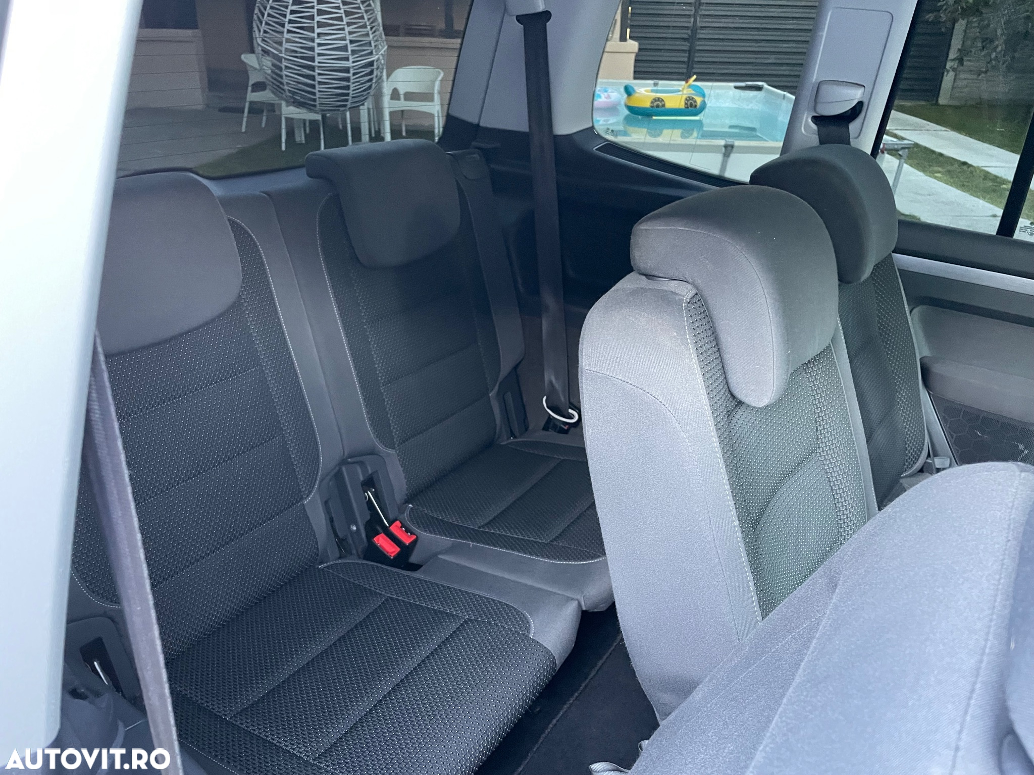 Volkswagen Touran - 7