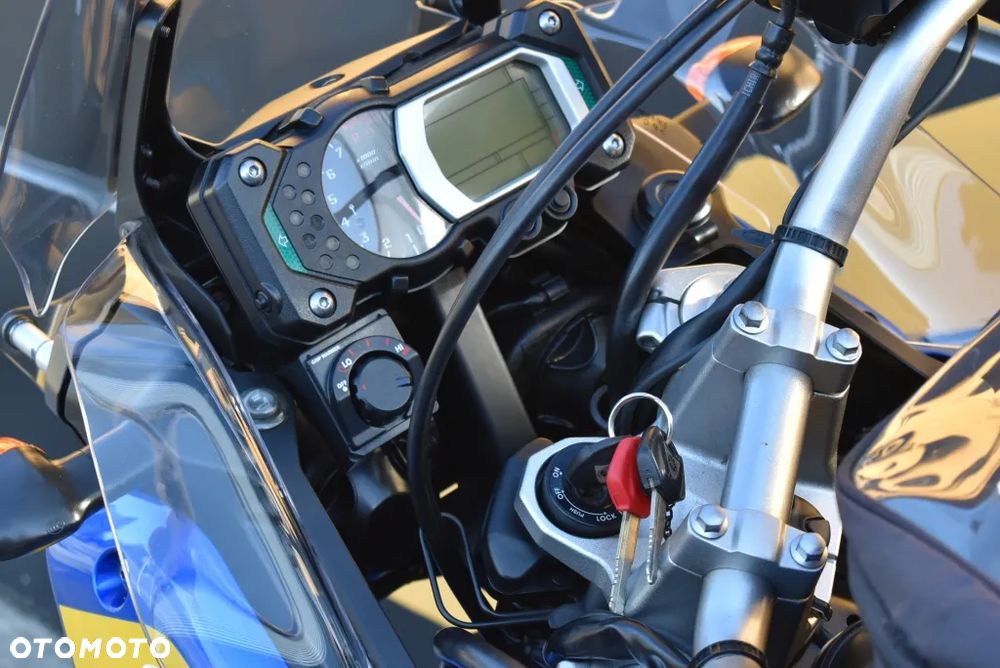 Yamaha Super Tenere - 25
