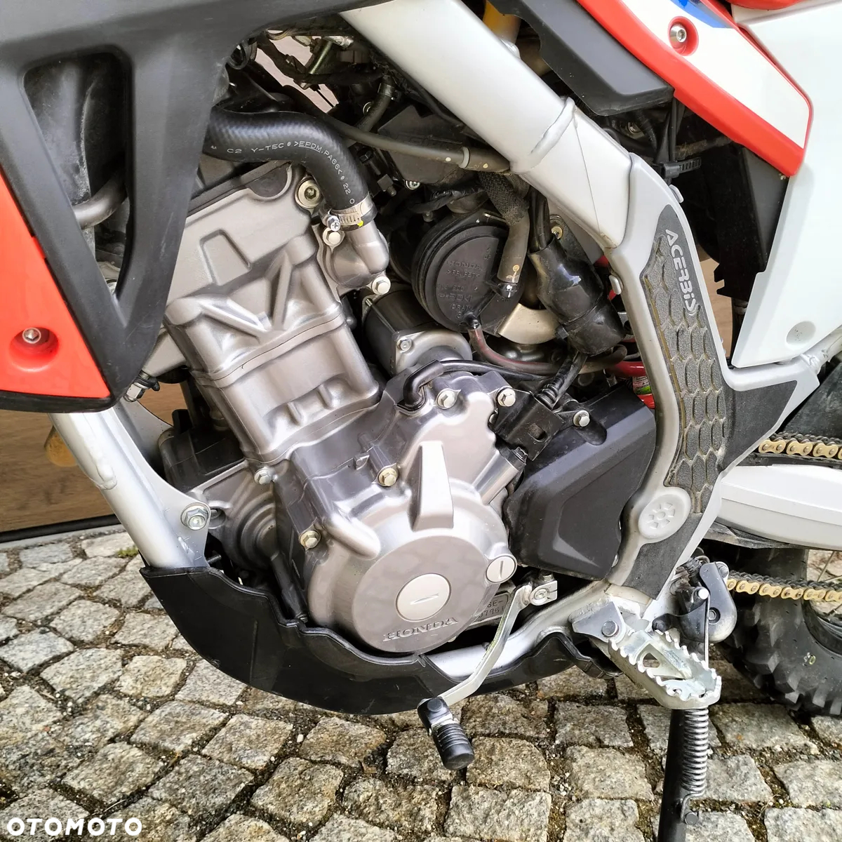 Honda CRF - 4