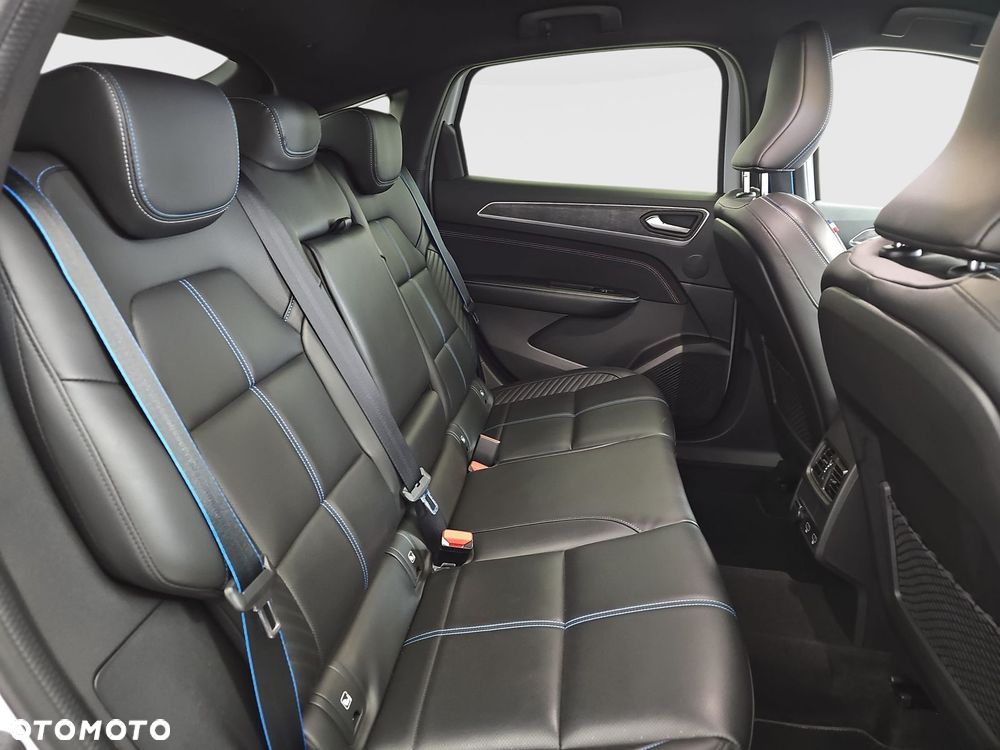 Renault Arkana 1.3 TCe mHEV Esprit Alpine EDC - 32