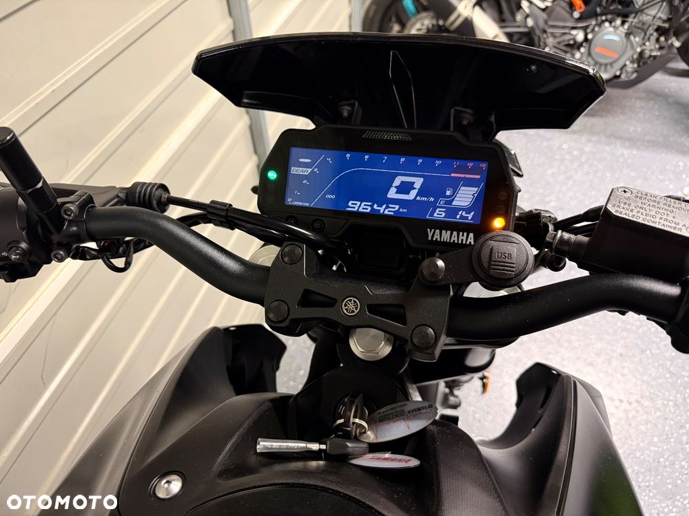 Yamaha MT - 9